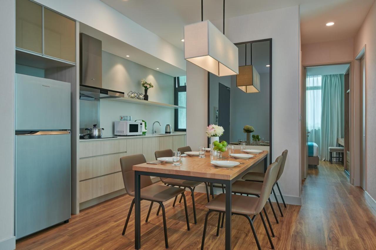 Mercure Living Putrajaya Zewnętrze zdjęcie A typical kitchen and dining room