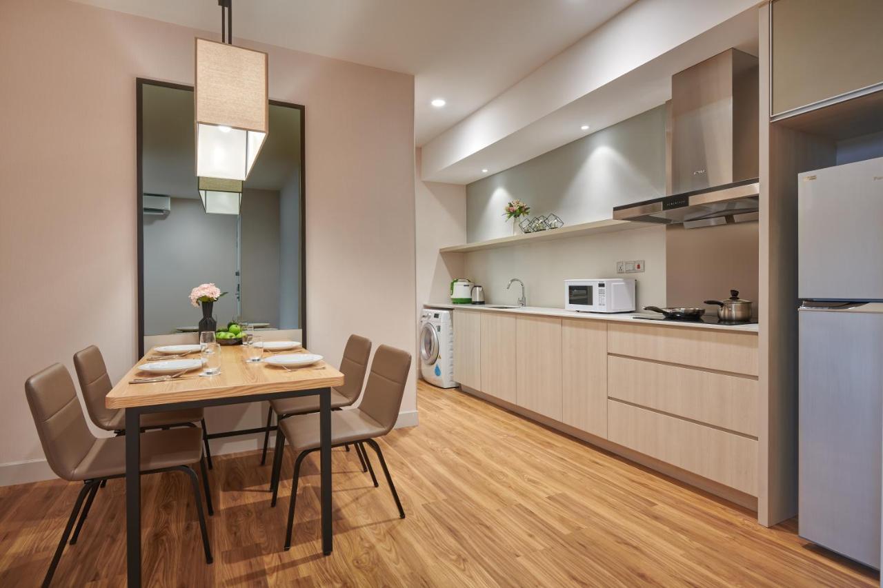 Mercure Living Putrajaya Zewnętrze zdjęcie A modern Japanese kitchen