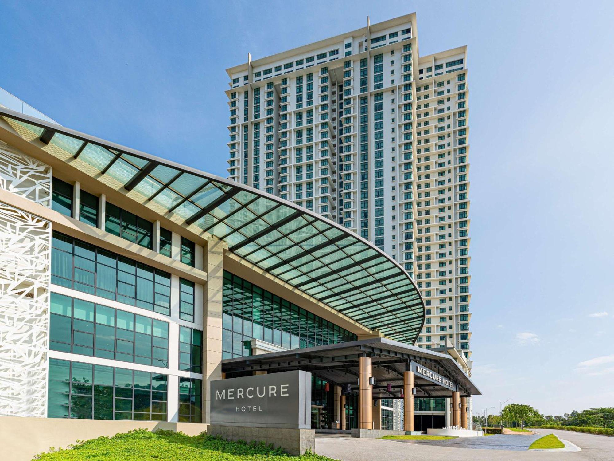 Mercure Living Putrajaya Zewnętrze zdjęcie Mercure Hotel, Vietnam