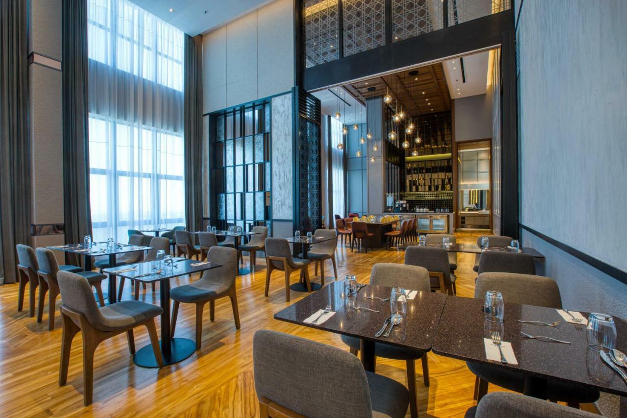 Mercure Living Putrajaya Zewnętrze zdjęcie The restaurant